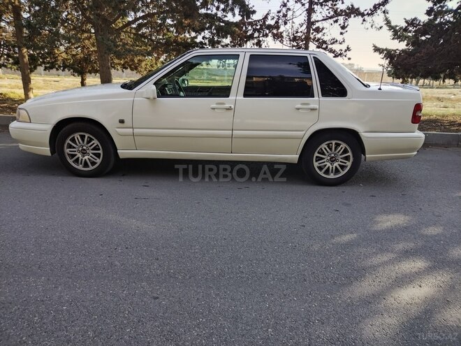 Volvo  1998, 399,000 km - 2.4 l - Bakı