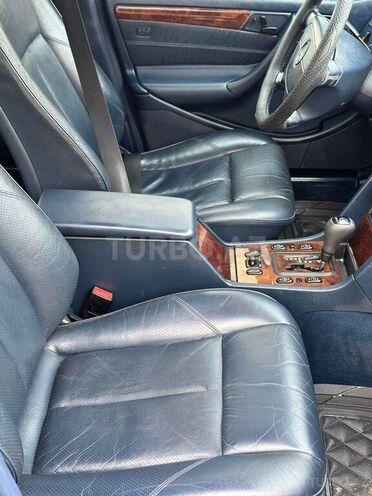 Mercedes C 240 1999, 273,000 km - 2.4 л - Bakı