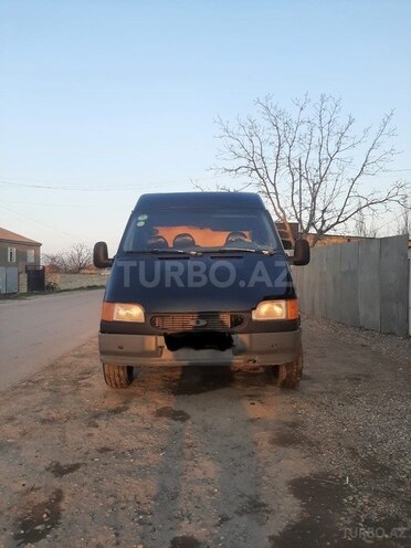 Ford Transit 1995, 750,000 km - 2.5 л - Xaçmaz