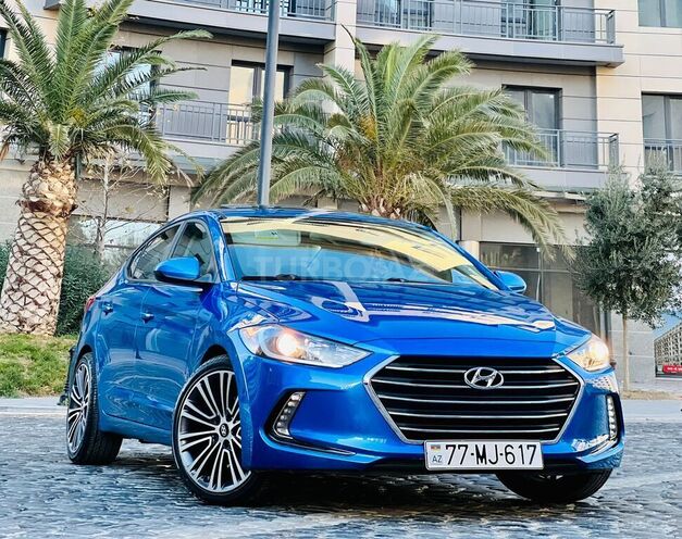 Hyundai Elantra 2018, 80,000 km - 2.0 л - Bakı