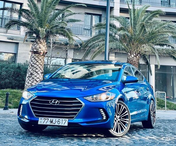 Hyundai Elantra 2018, 80,000 km - 2.0 л - Bakı