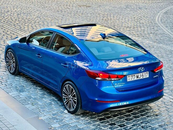 Hyundai Elantra 2018, 80,000 km - 2.0 л - Bakı