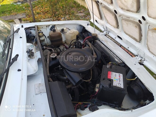 LADA (VAZ) 2107 1999, 25,579 km - 1.5 l - Quba