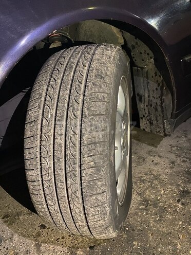 Mercedes E 240 1998, 226,000 km - 2.4 l - Bakı