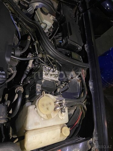 Mercedes E 240 1998, 226,000 km - 2.4 l - Bakı