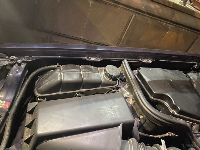 Mercedes E 240 1998, 226,000 km - 2.4 l - Bakı