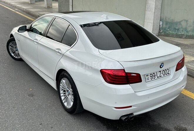 BMW 520 2015, 205,000 km - 2.0 л - Bakı