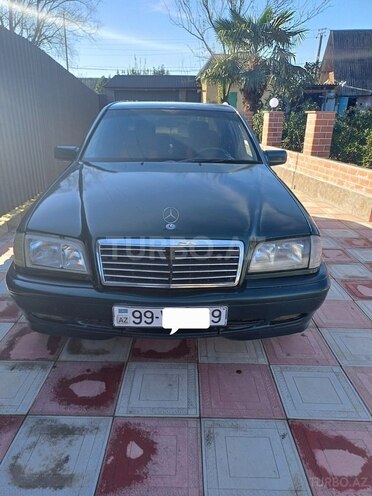 Mercedes C 220 1996, 321,456 km - 2.2 л - Astara