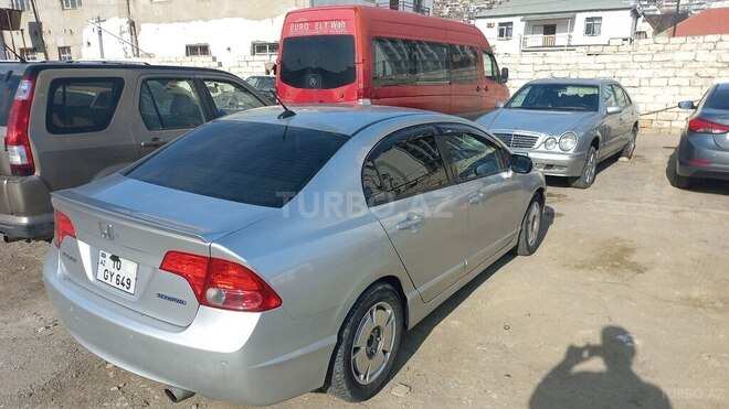 Honda Civic 2008, 275,000 km - 1.3 l - Bakı