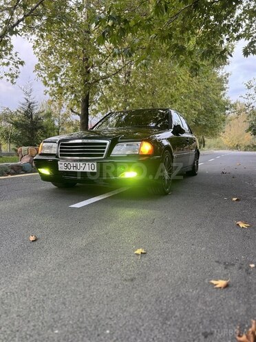 Mercedes C 230 1999, 228,000 km - 2.3 l - Şamaxı