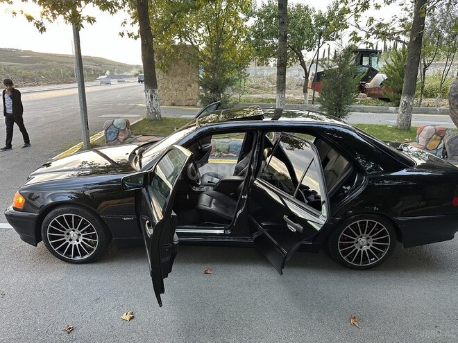 Mercedes C 230 1999, 228,000 km - 2.3 l - Şamaxı