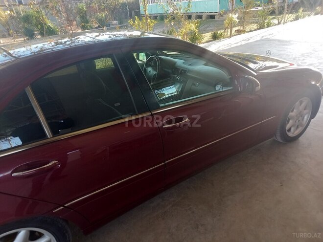 Mercedes C 240 2002, 33,300 km - 2.6 l - Sabirabad