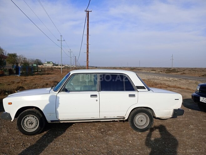 LADA (VAZ) 2107 2004, 26,100 km - 1.6 л - Neftçala