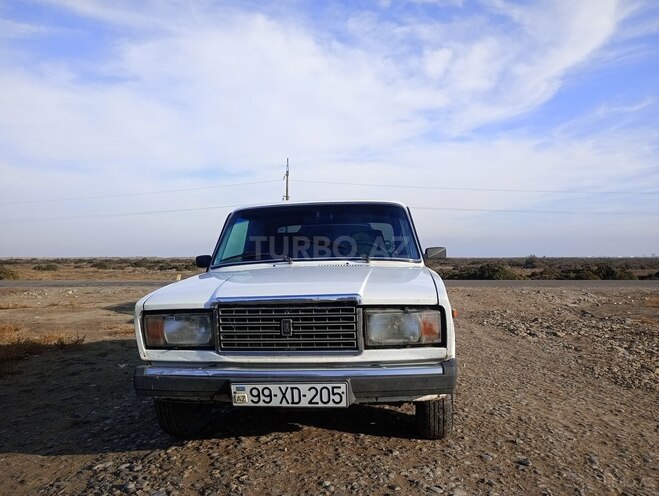 LADA (VAZ) 2107 2004, 26,100 km - 1.6 л - Neftçala