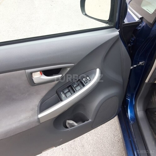 Toyota Prius 2009, 195,000 km - 1.8 l - Bakı