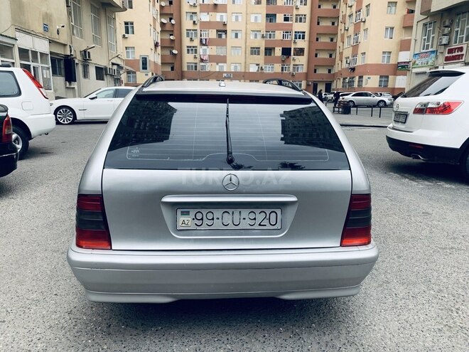 Mercedes C 240 2000, 241,041 km - 2.4 l - Bakı