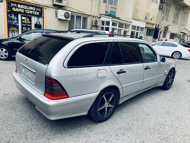 Mercedes C 240 2000, 241,041 km - 2.4 l - Bakı