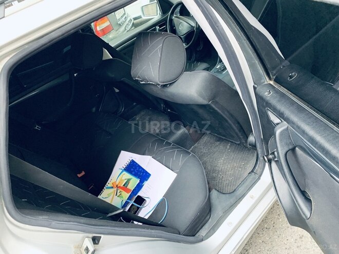 Mercedes C 240 2000, 241,041 km - 2.4 l - Bakı