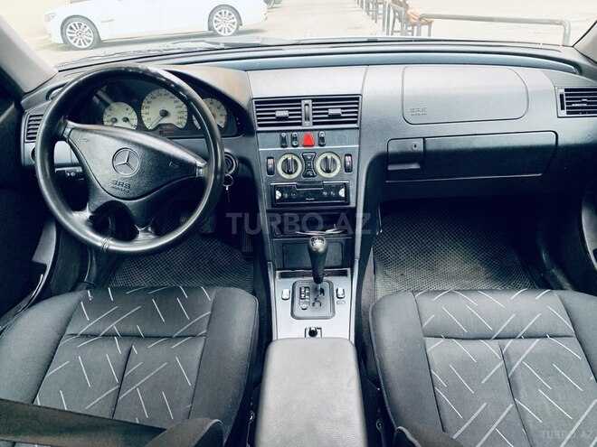 Mercedes C 240 2000, 241,041 km - 2.4 l - Bakı