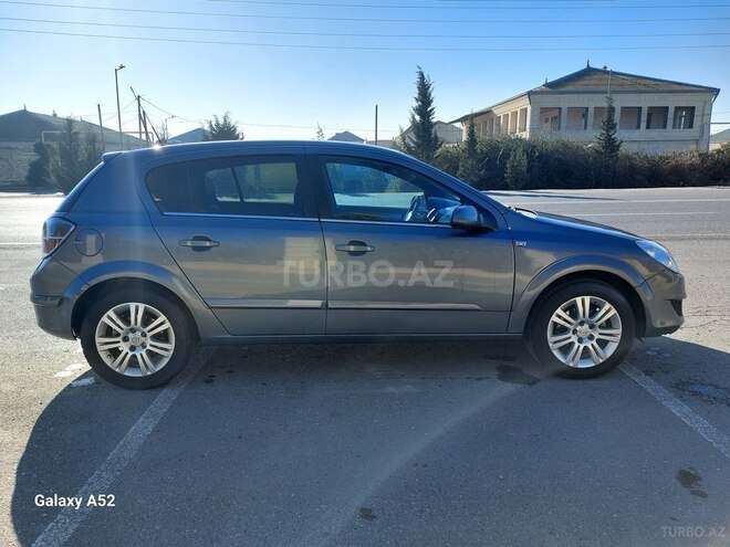 Opel Astra 2007, 325,000 km - 1.7 л - Bakı