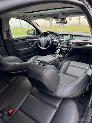 BMW 528 2015, 110,000 km - 2.0 л - Bakı