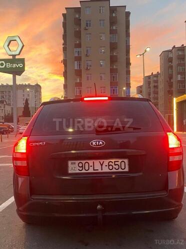 Kia Ceed 2008, 270,000 km - 1.6 л - Bakı