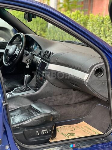 BMW 525 2002, 295,431 km - 2.5 l - Bakı