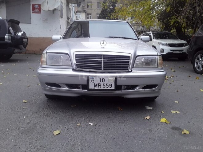 Mercedes C 200 1995, 218,558 km - 2.0 l - Bakı