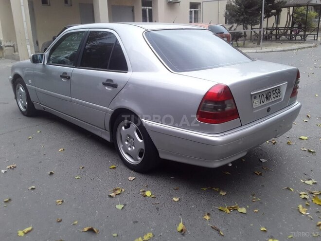 Mercedes C 200 1995, 218,558 km - 2.0 l - Bakı