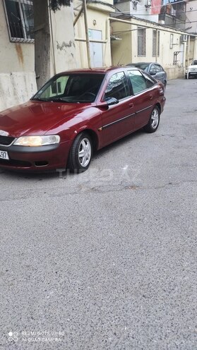 Opel Vectra 1996, 280,000 km - 2.0 l - Bakı
