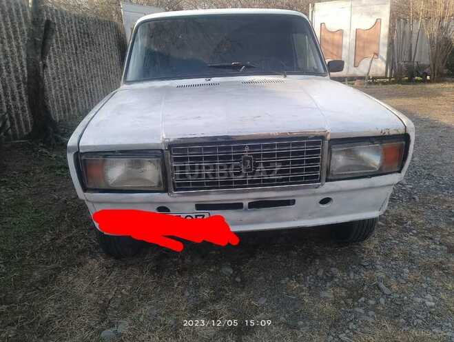 LADA (VAZ) 2105 1981, 28,135 km - 1.3 l - Zaqatala