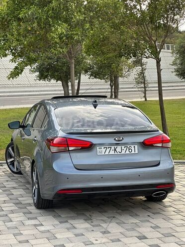 Kia Cerato 2017, 65,000 km - 2.0 л - Bakı