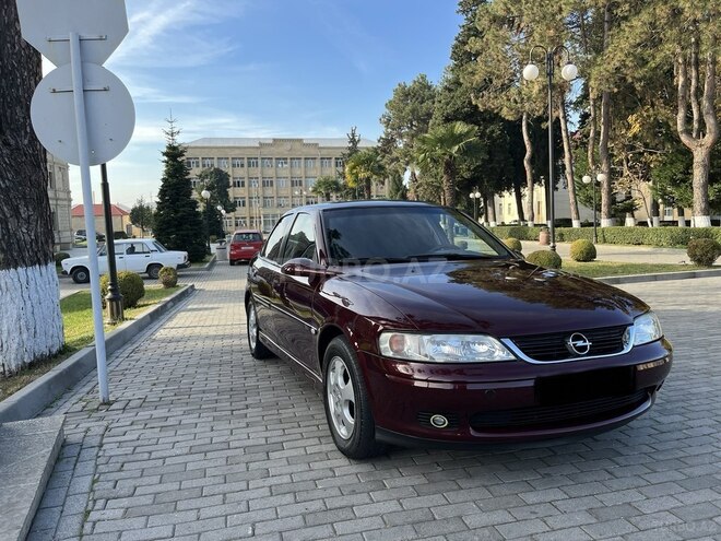 Opel Vectra 1997, 421,000 km - 2.0 l - Bakı