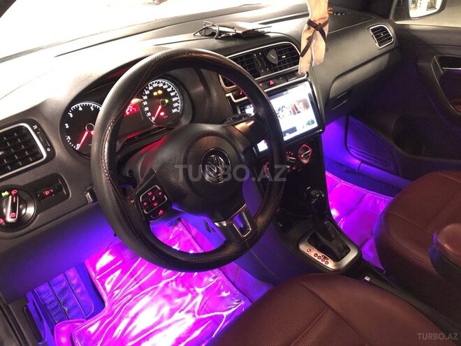 Volkswagen Polo 2012, 205,000 km - 1.6 л - Bakı