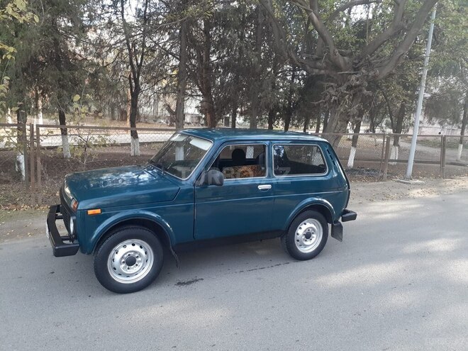 LADA (VAZ) Niva 1998, 165,000 km - 1.6 l - Qazax