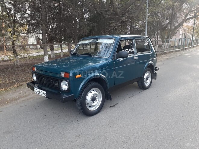 LADA (VAZ) Niva 1998, 165,000 km - 1.6 l - Qazax