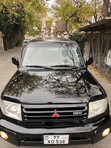 Mitsubishi Pajero io 2001, 350,000 km - 1.8 л - Bakı