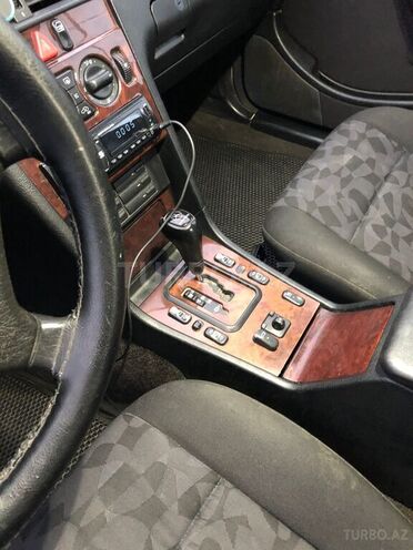 Mercedes C 220 1999, 555,350 km - 2.2 л - Bakı