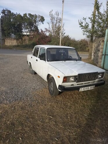 LADA (VAZ) 2107 1999, 10,000 km - 1.6 l - Yevlax