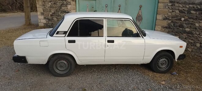 LADA (VAZ) 2107 1999, 10,000 km - 1.6 l - Yevlax