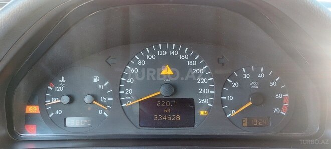 Mercedes E 240 2001, 334,000 km - 2.4 l - Tərtər
