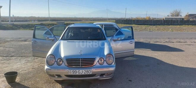 Mercedes E 240 2001, 334,000 km - 2.4 l - Tərtər