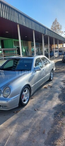 Mercedes E 240 2001, 334,000 km - 2.4 l - Tərtər