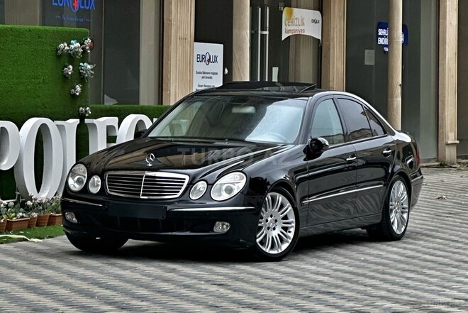 Mercedes E 320 2002, 200,000 km - 3.2 l - Bakı
