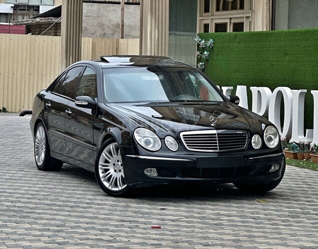 Mercedes E 320 2002, 200,000 km - 3.2 l - Bakı