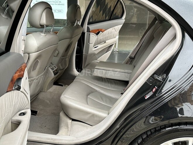 Mercedes E 320 2002, 200,000 km - 3.2 l - Bakı