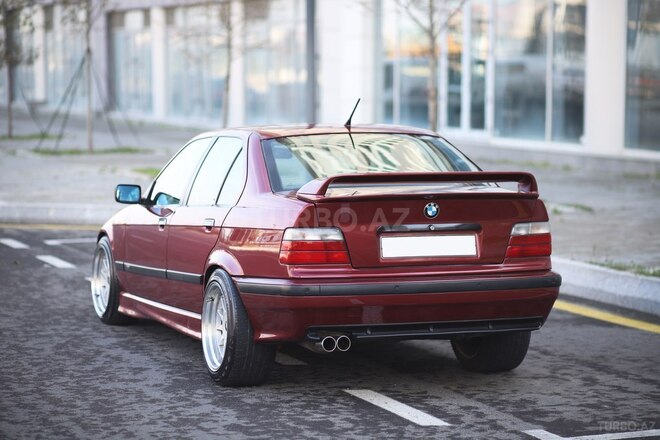 BMW 318 1993, 456,000 km - 1.8 l - Bakı