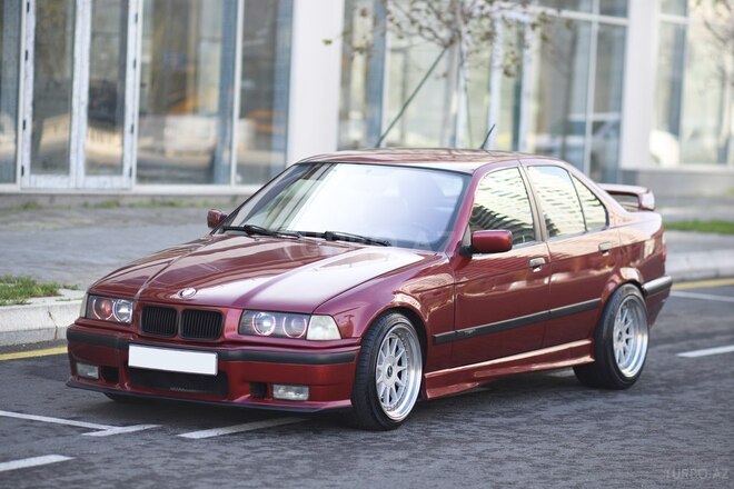 BMW 318 1993, 456,000 km - 1.8 l - Bakı