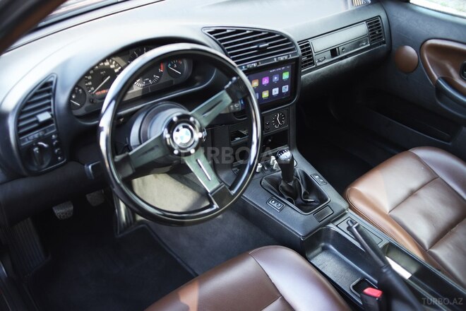 BMW 318 1993, 456,000 km - 1.8 l - Bakı