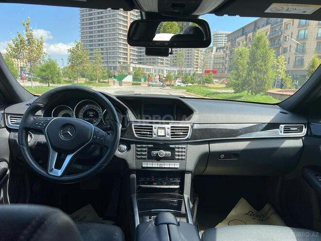 Mercedes E 220 2013, 178,503 km - 2.2 л - Bakı